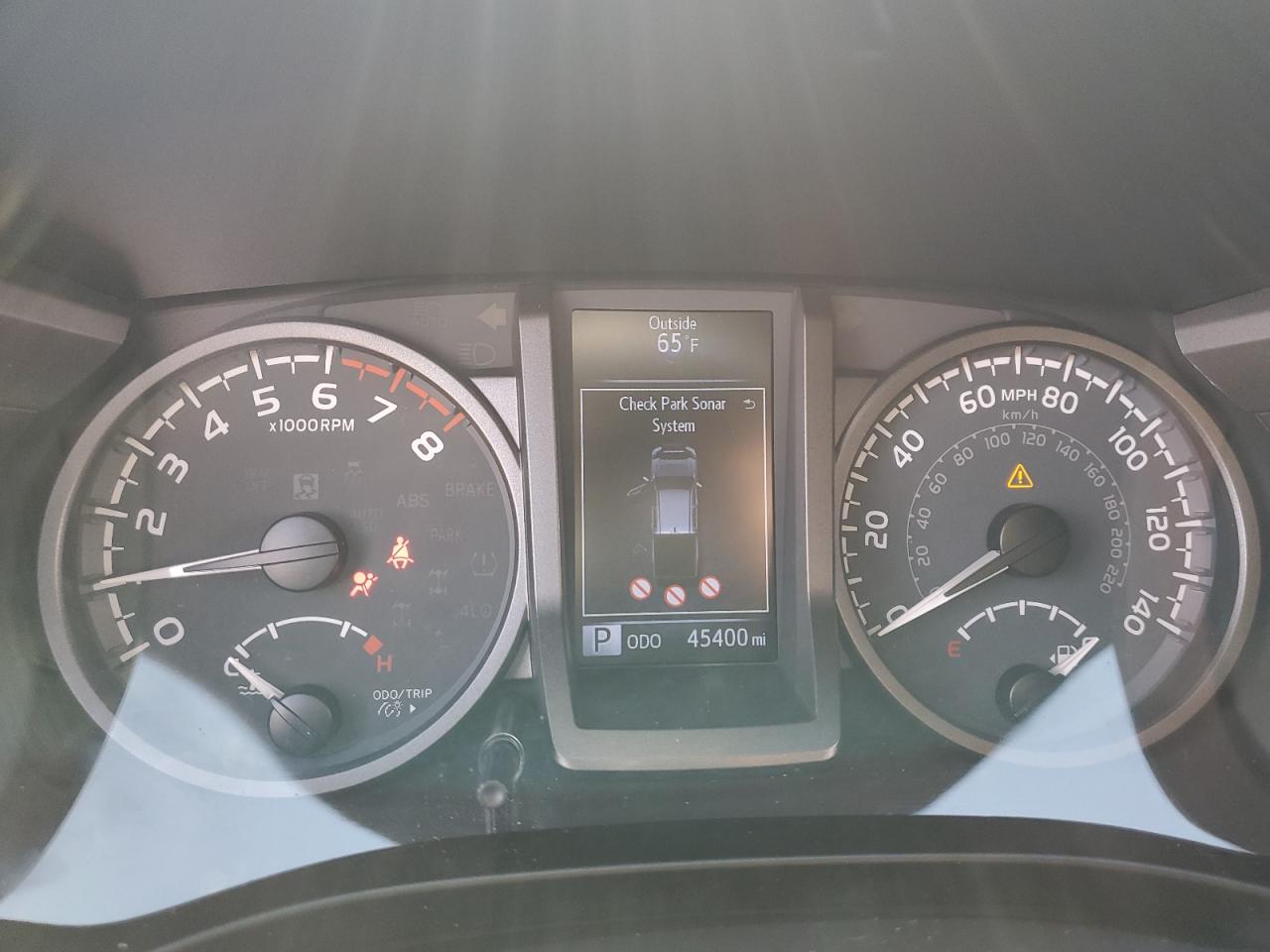2020 Toyota Tacoma - Image 9