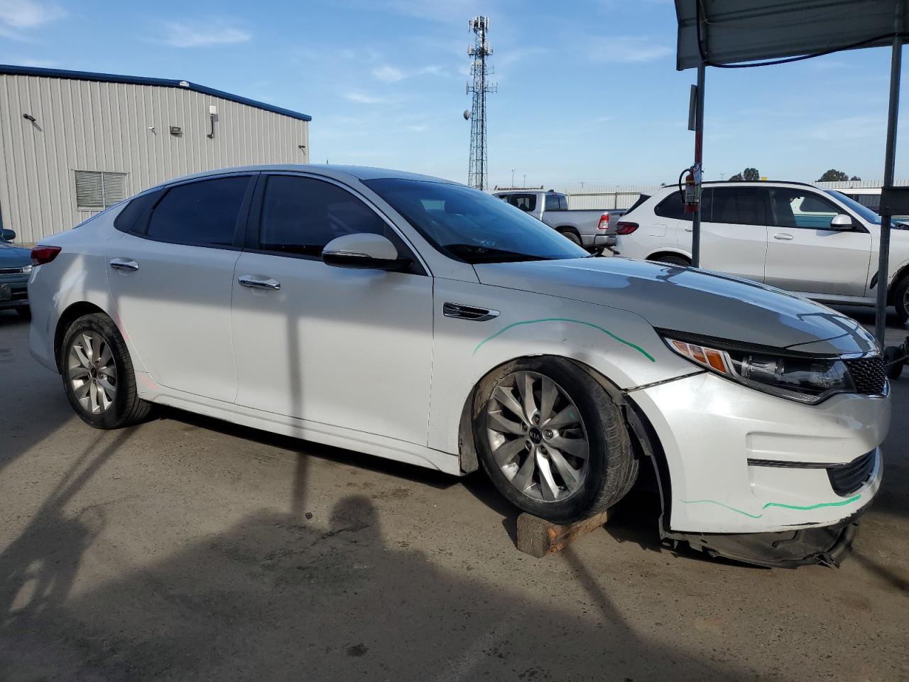 2016 Kia Optima - Image 4