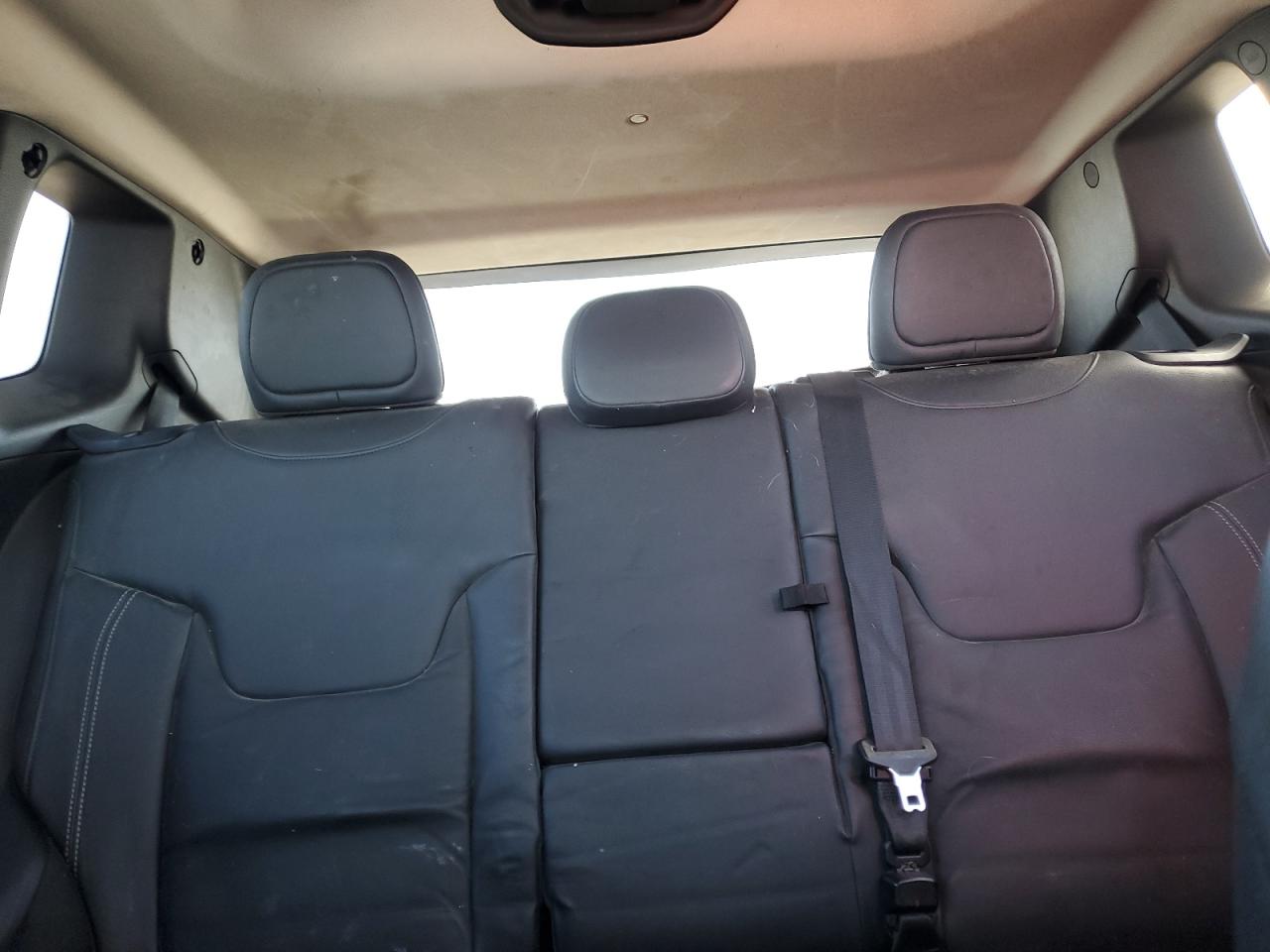 2015 Jeep Renegade - Image 10