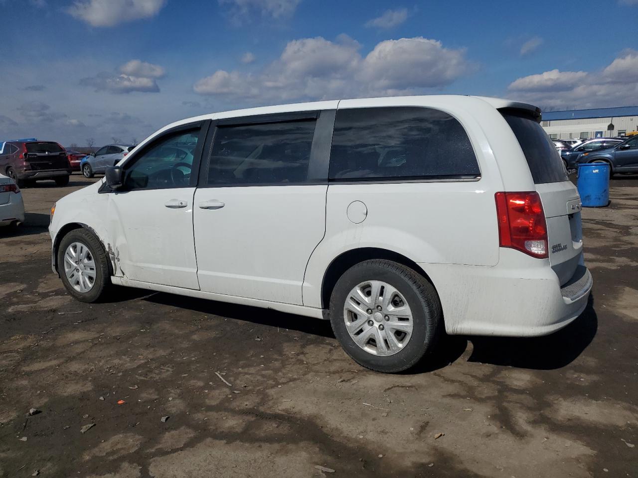 2018 Dodge Caravan - Image 2