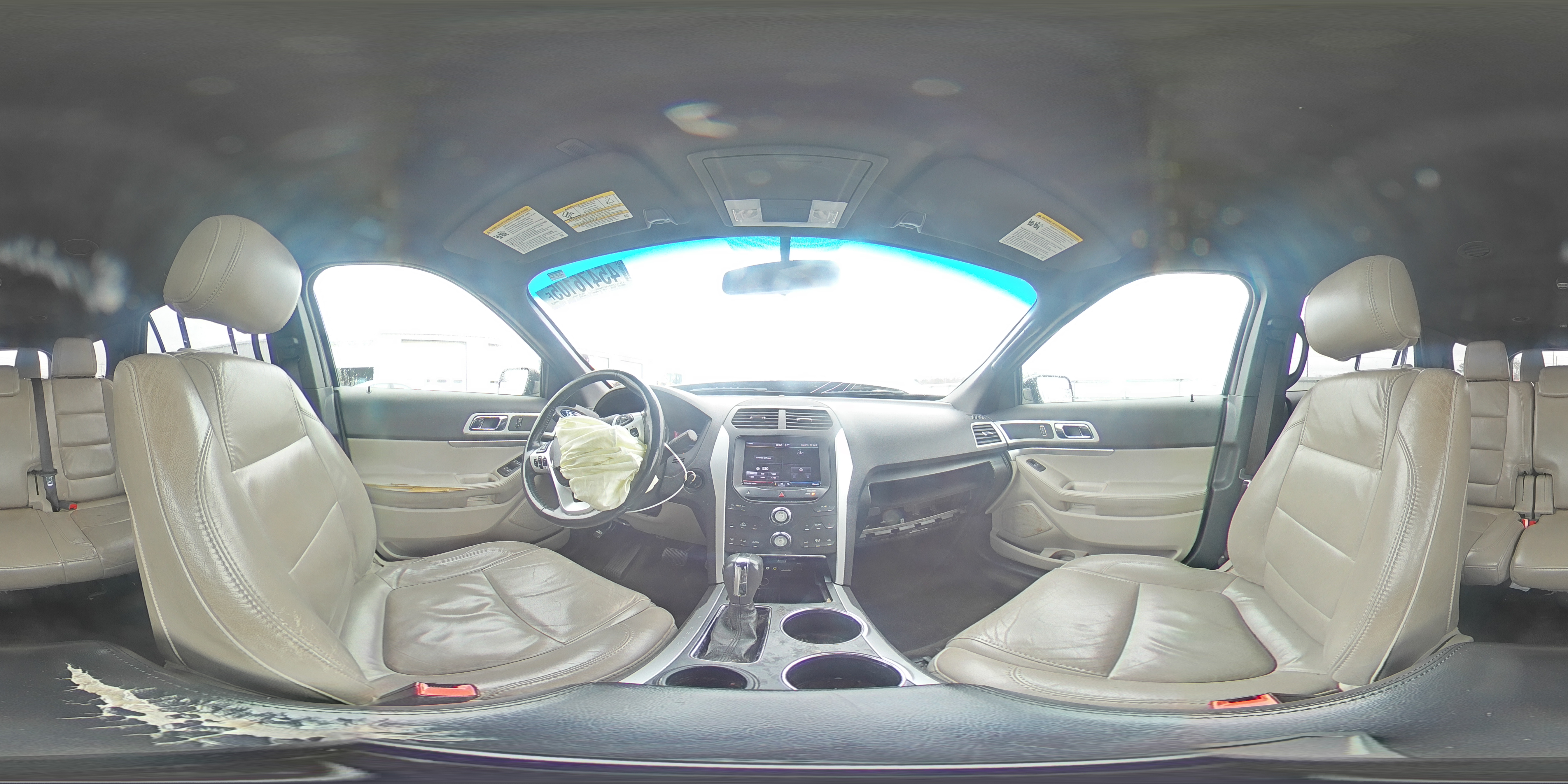 2013 Ford Explorer - Image 16