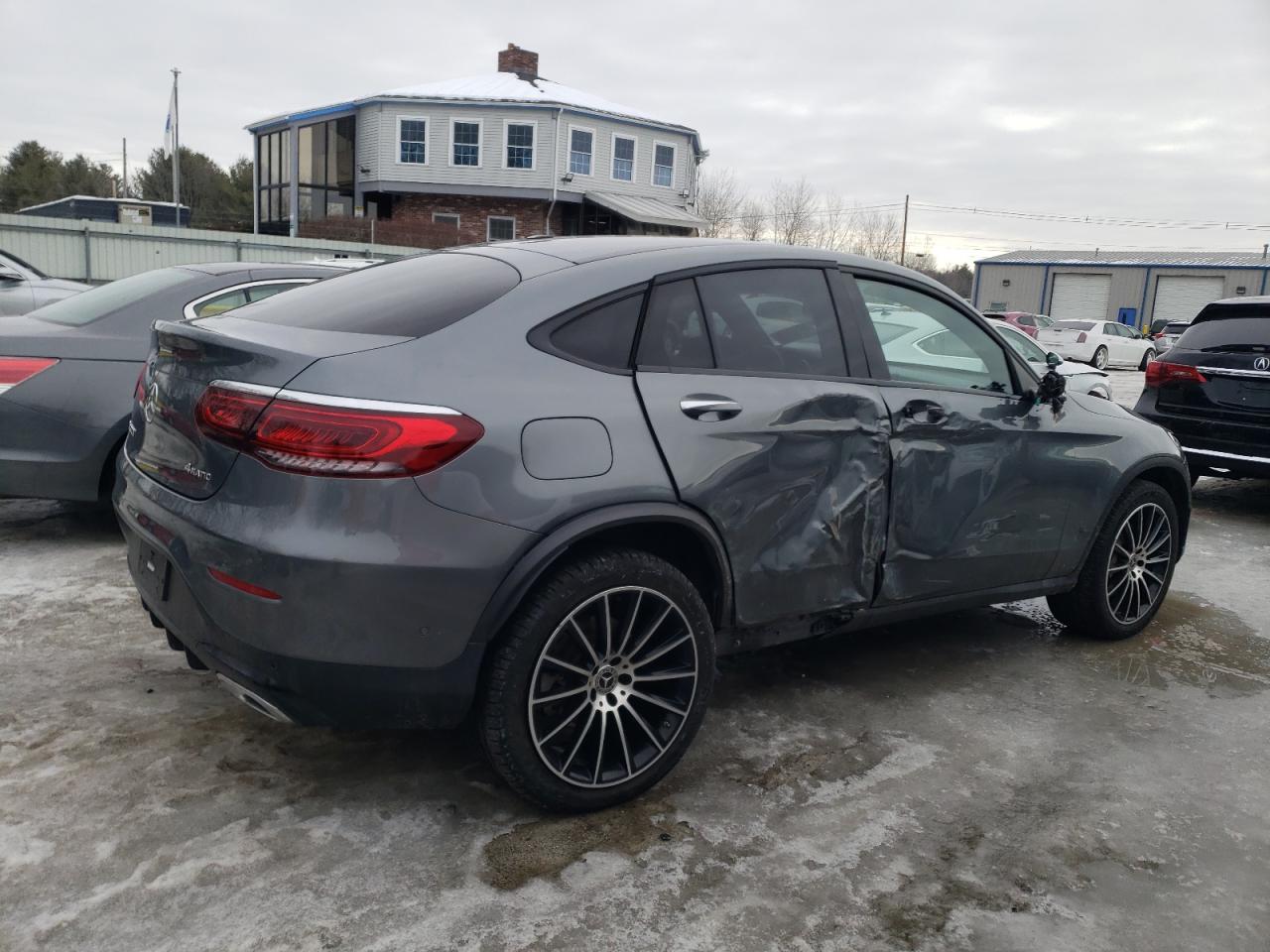 2020 Mercedes-Benz GLC - Image 3