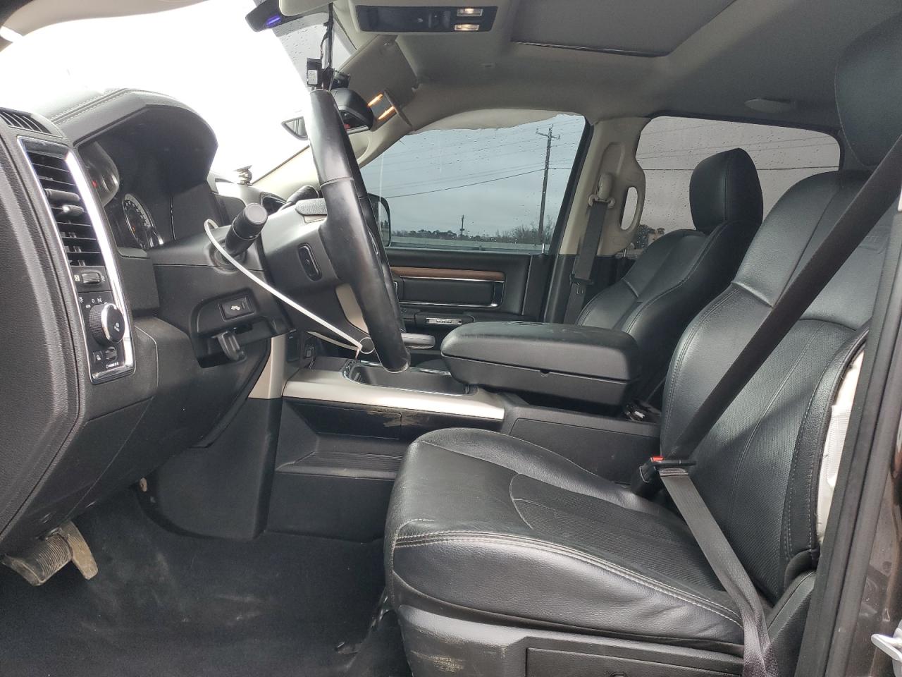 2018 RAM 2500 - Image 7