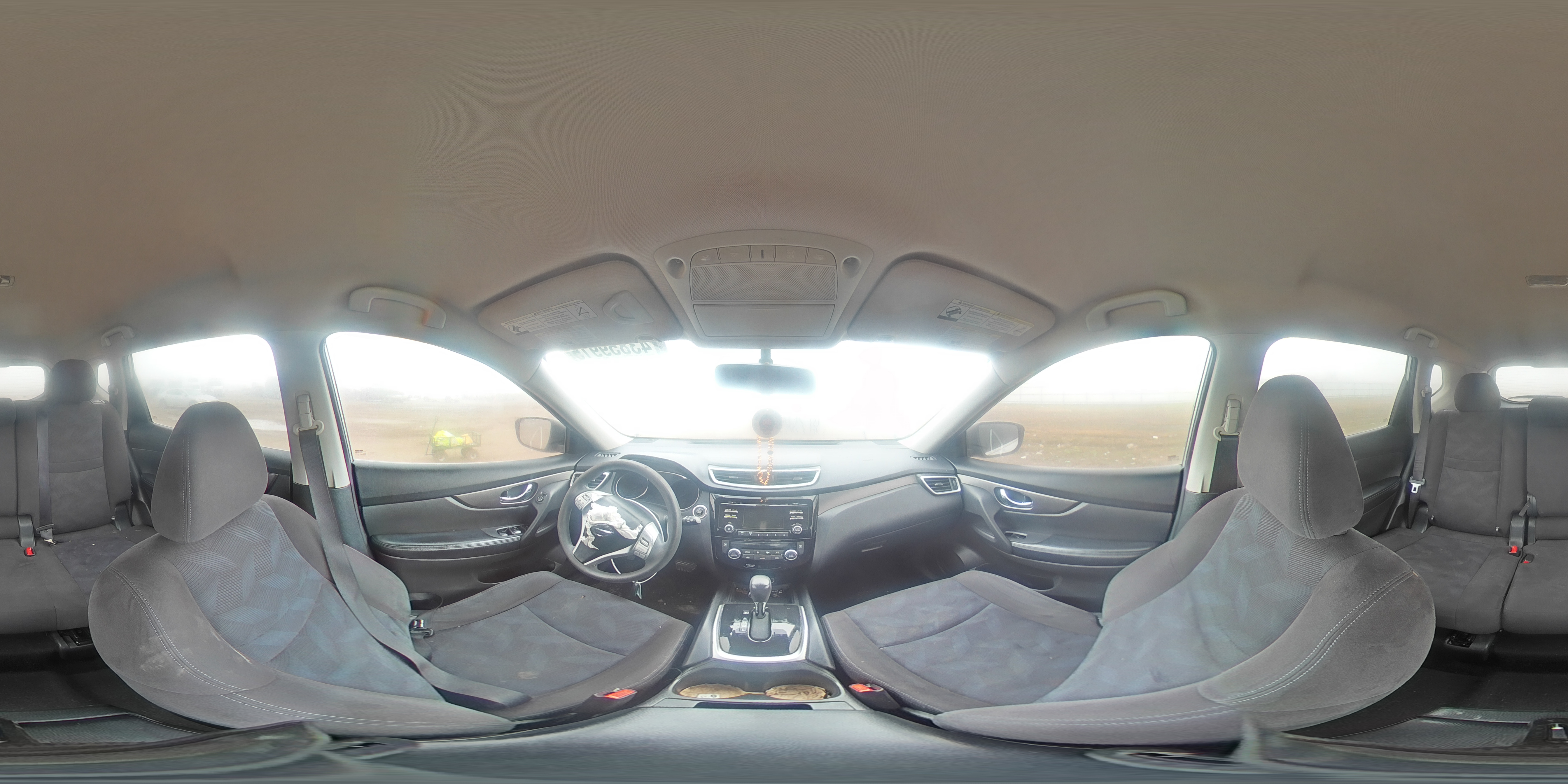 2015 Nissan Rogue - Image 12