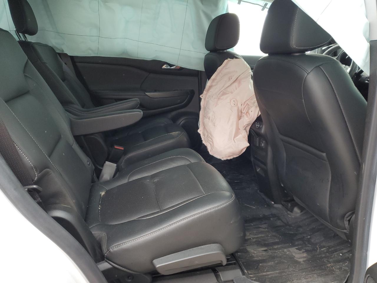 2019 GMC Acadia - Image 11