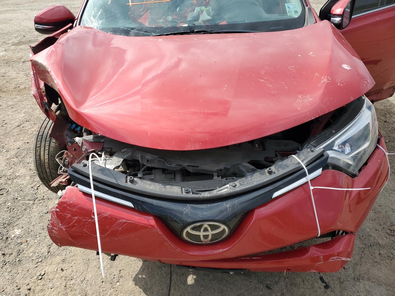 2017 Toyota RAV 4 - Image 13