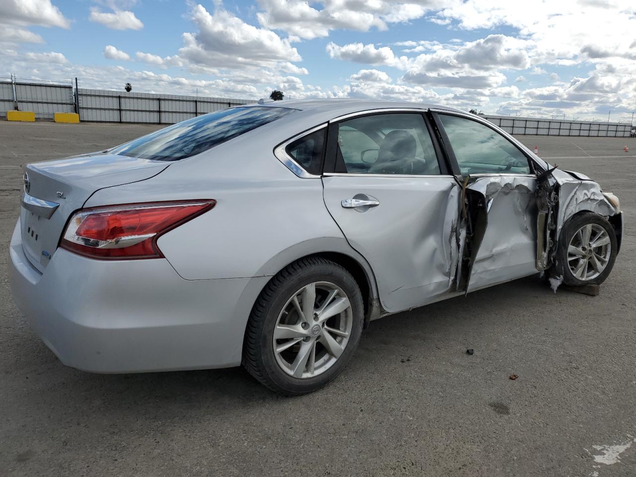 2013 Nissan Altima - Image 3