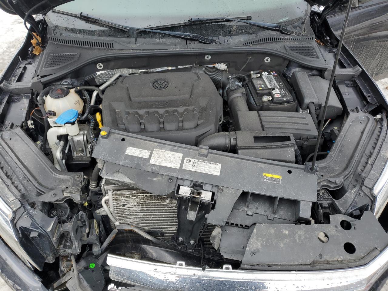 2020 Volkswagen Passat - Image 11