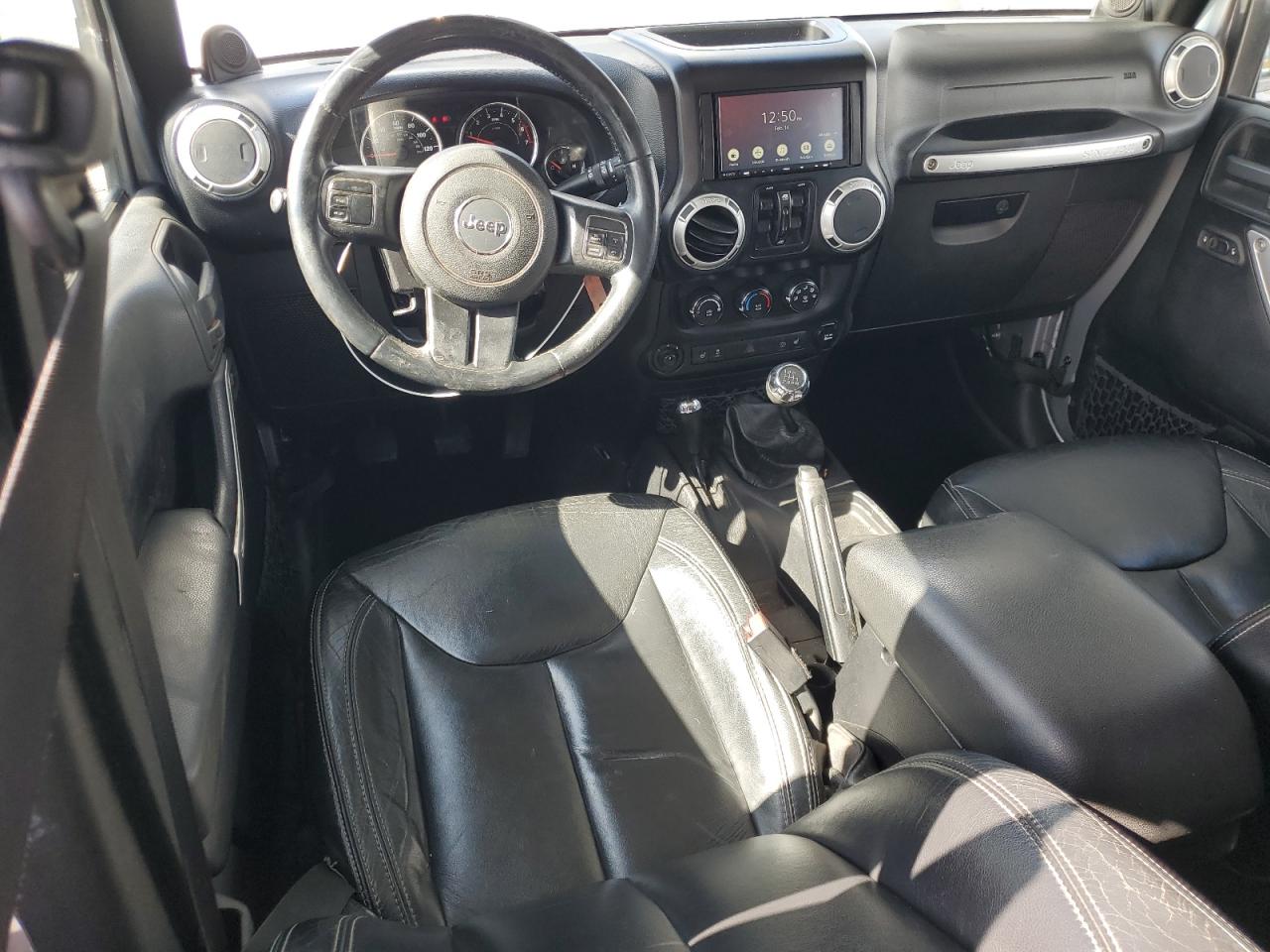 2014 Jeep Wrangler - Image 8