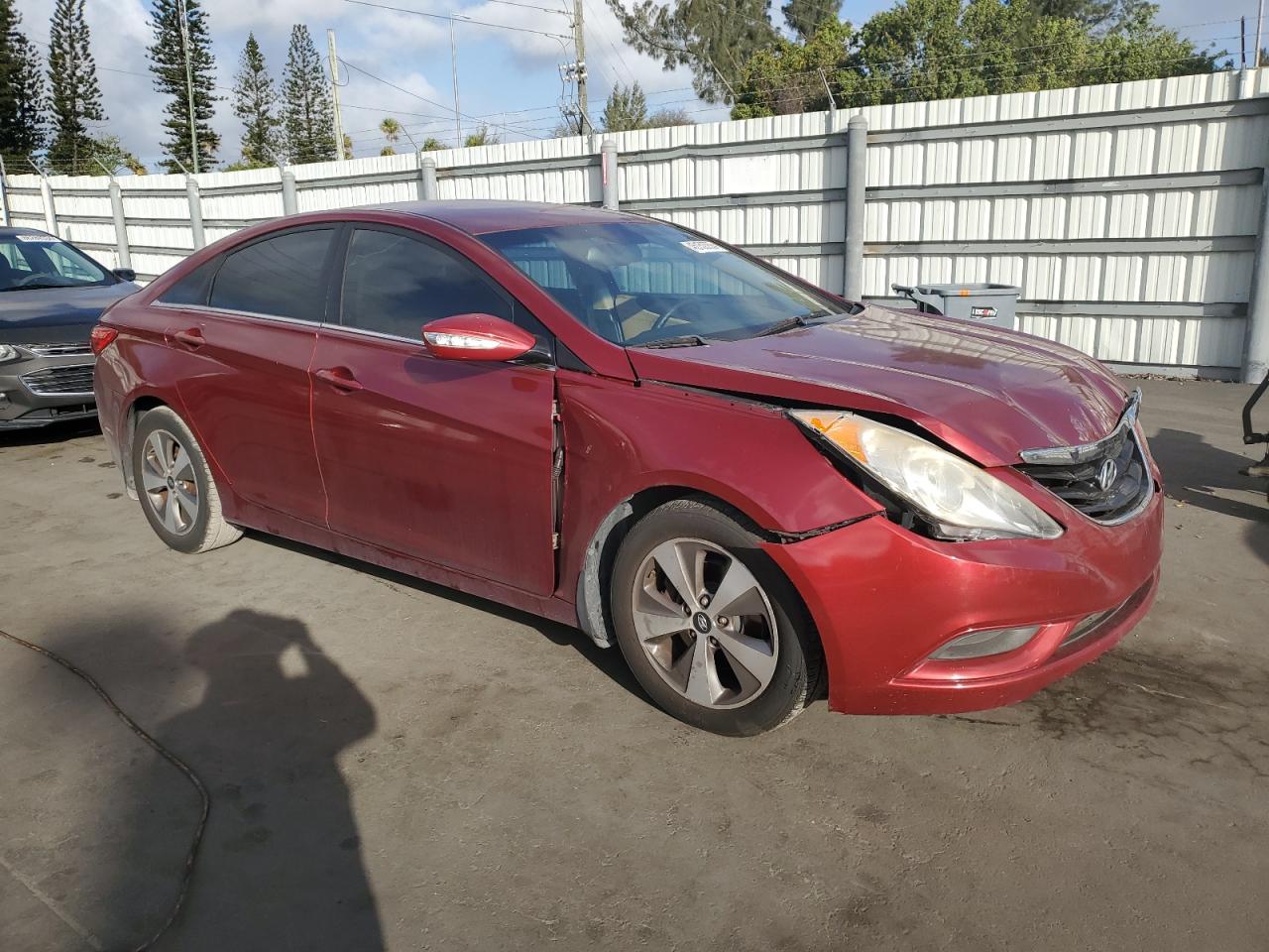 2012 Hyundai Sonata - Image 4
