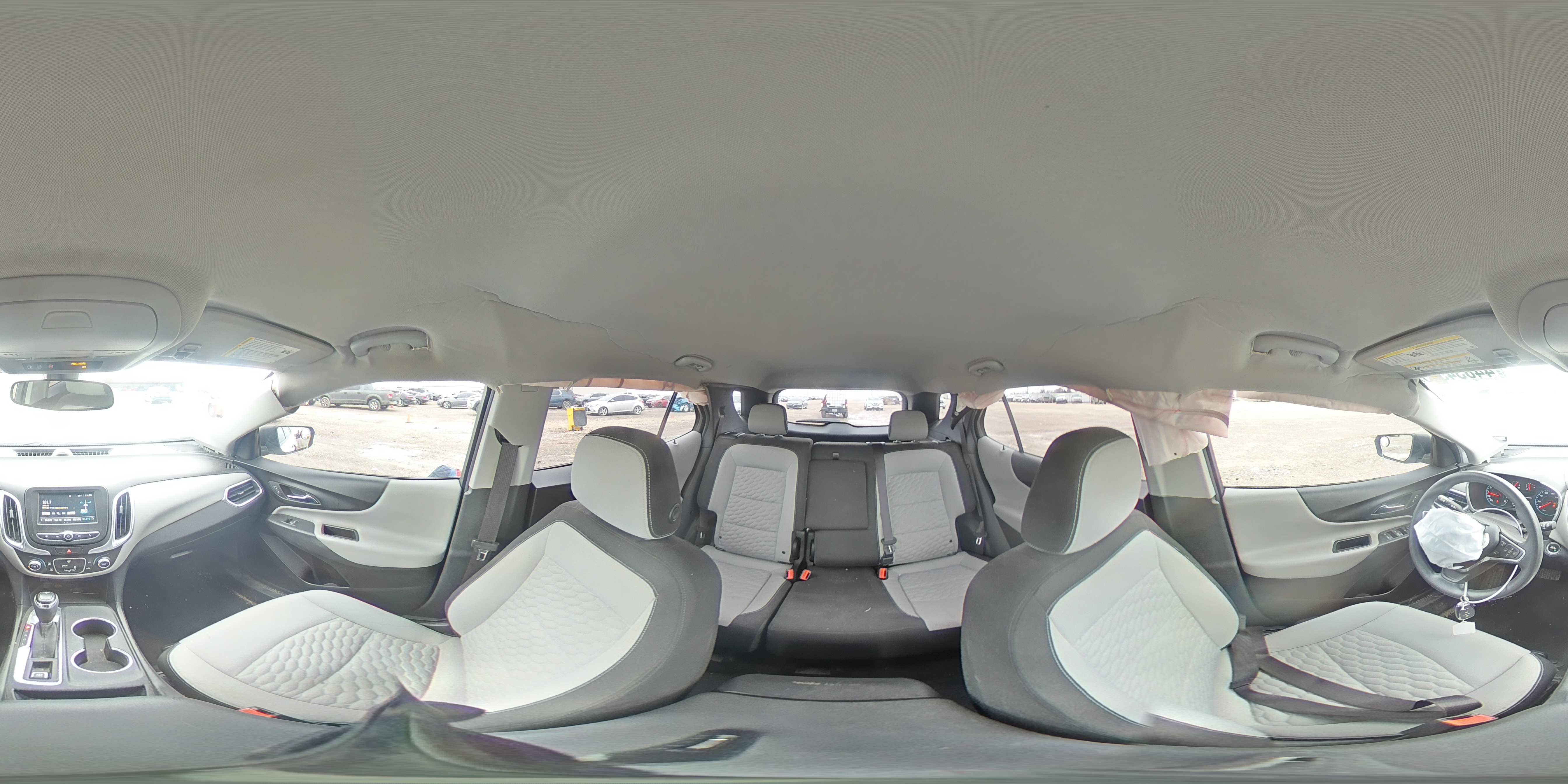 2018 Chevrolet Equinox - Image 13