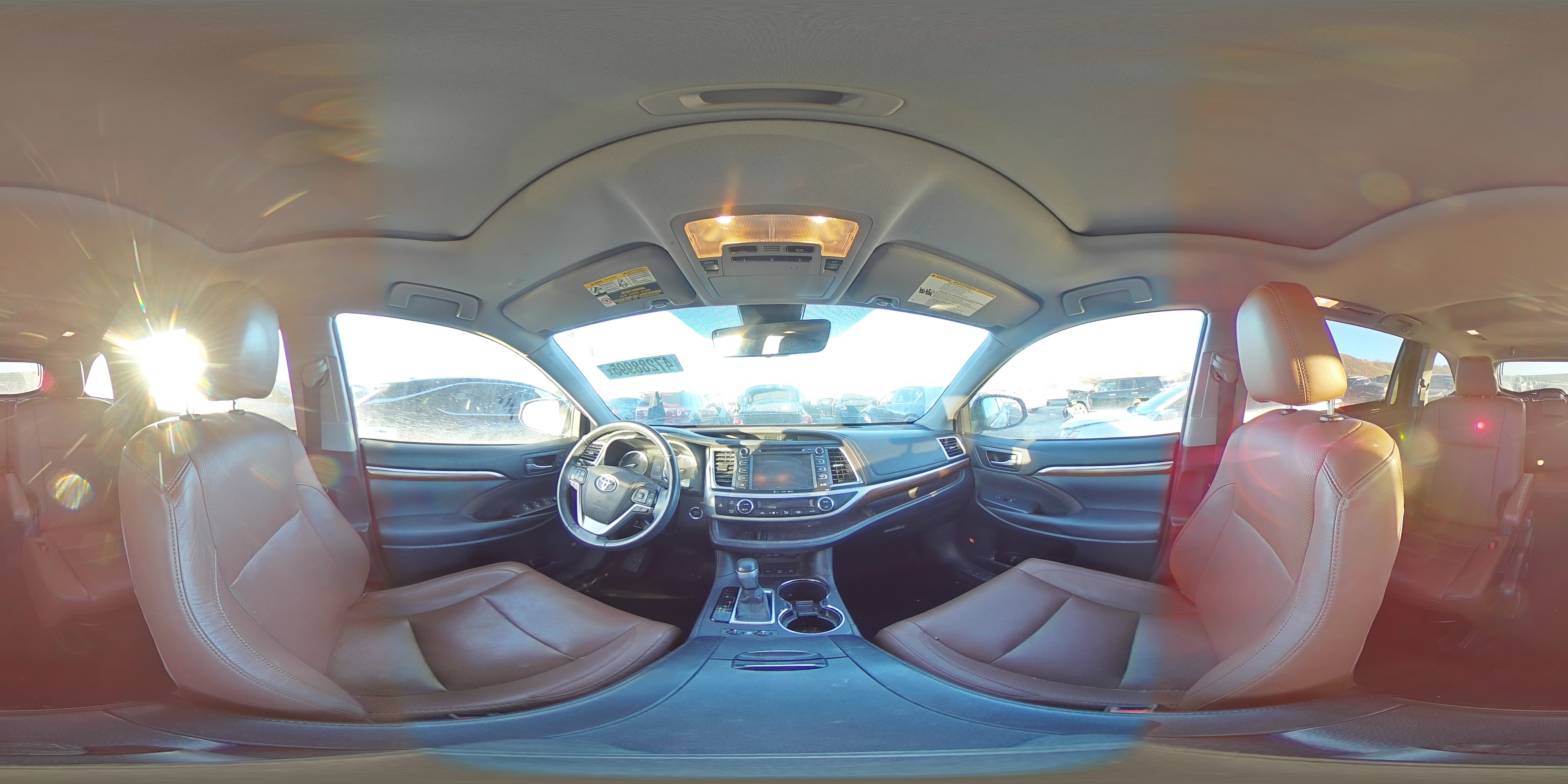 2018 Toyota Highlander - Image 13