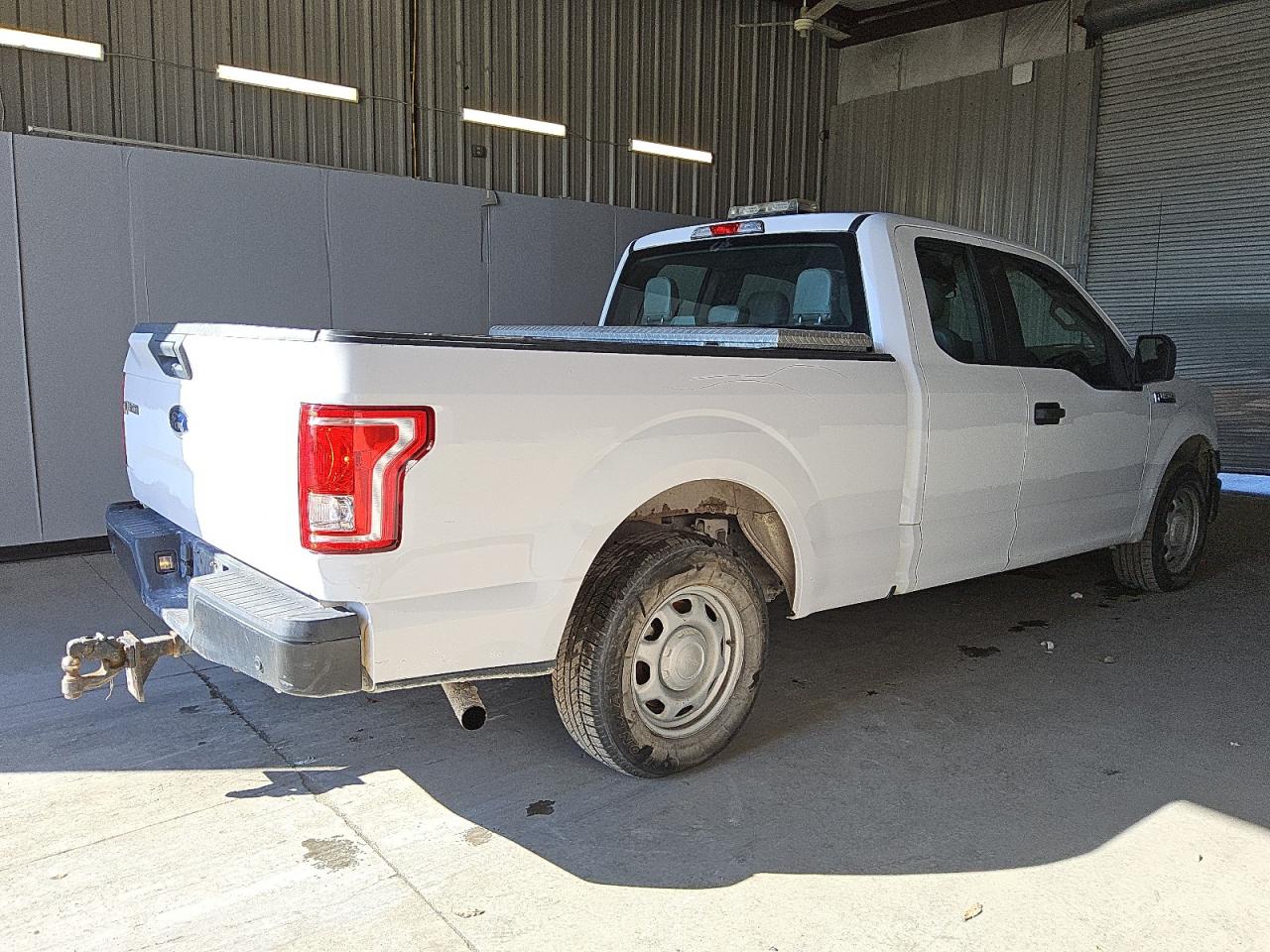 2015 Ford F-150 - Image 3