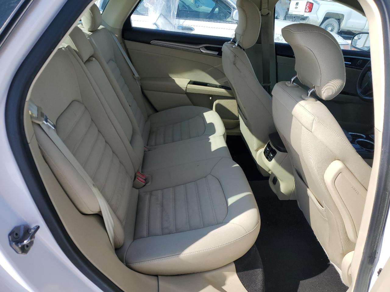 2013 Ford Fusion - Image 10