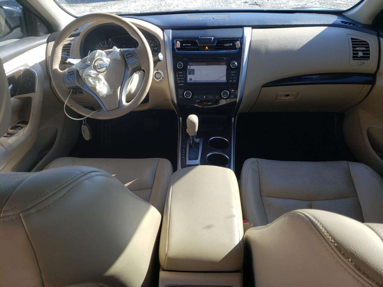 2015 Nissan Altima - Image 8