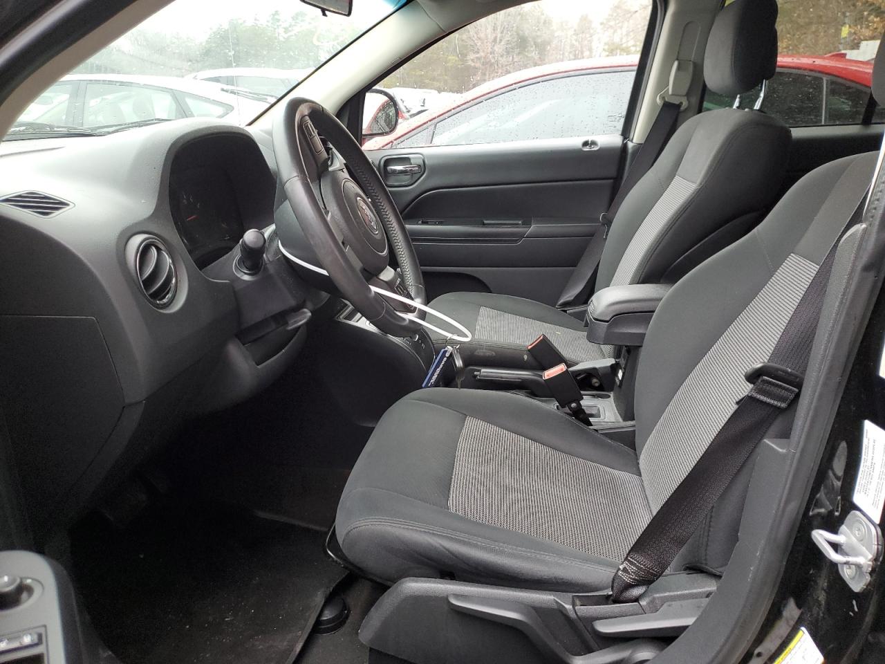 2013 Jeep Compass - Image 7