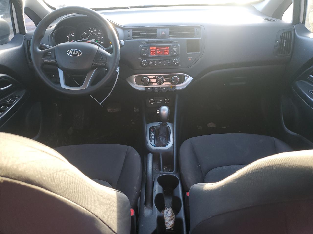 2015 Kia Rio - Image 8