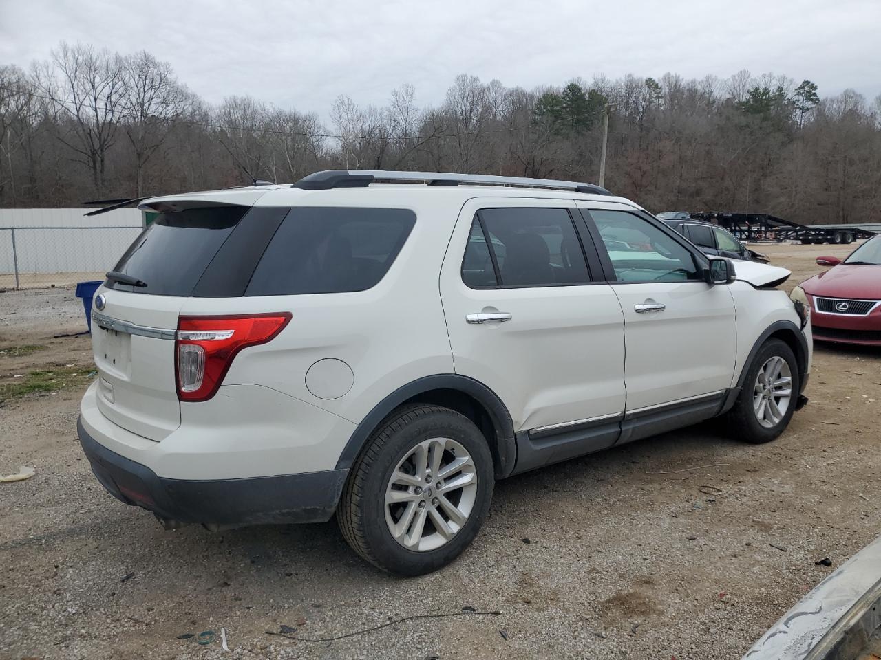 2011 Ford Explorer - Image 3