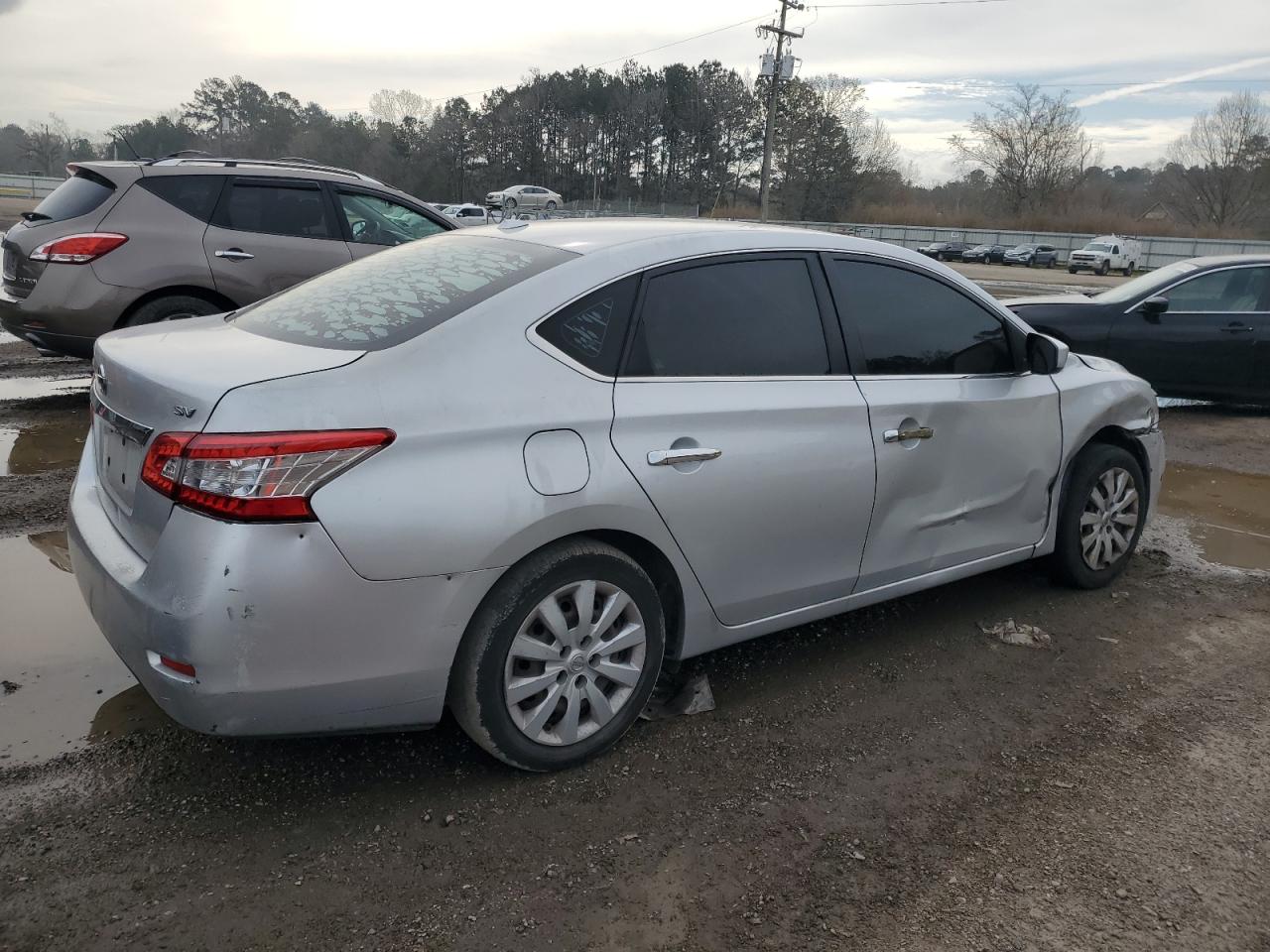 2015 Nissan Sentra - Image 3