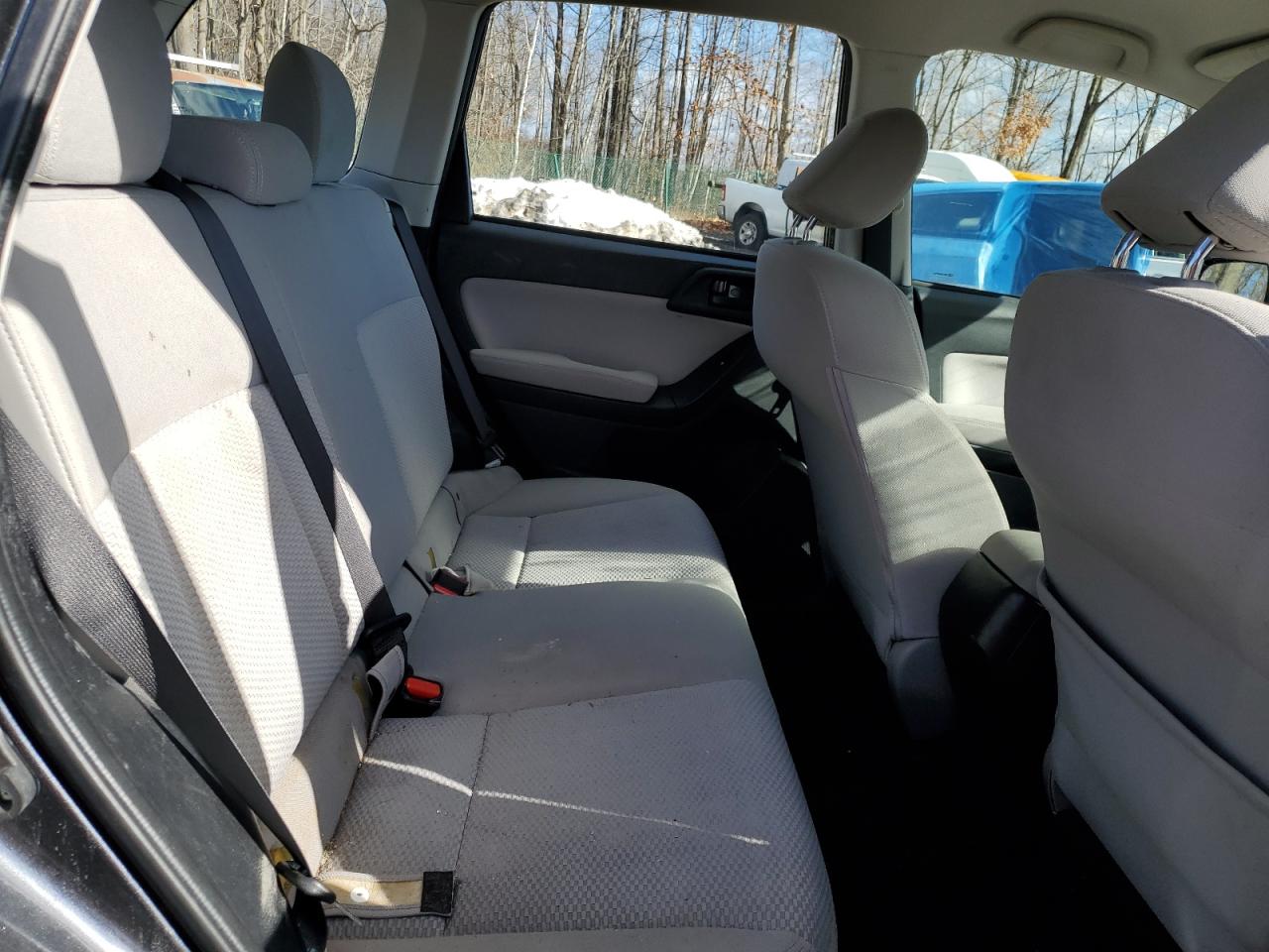2015 Subaru Forester - Image 11