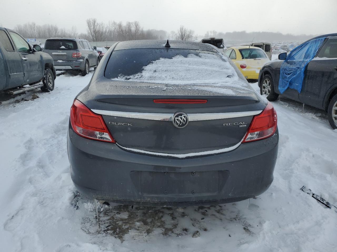 2011 Buick Regal - Image 6