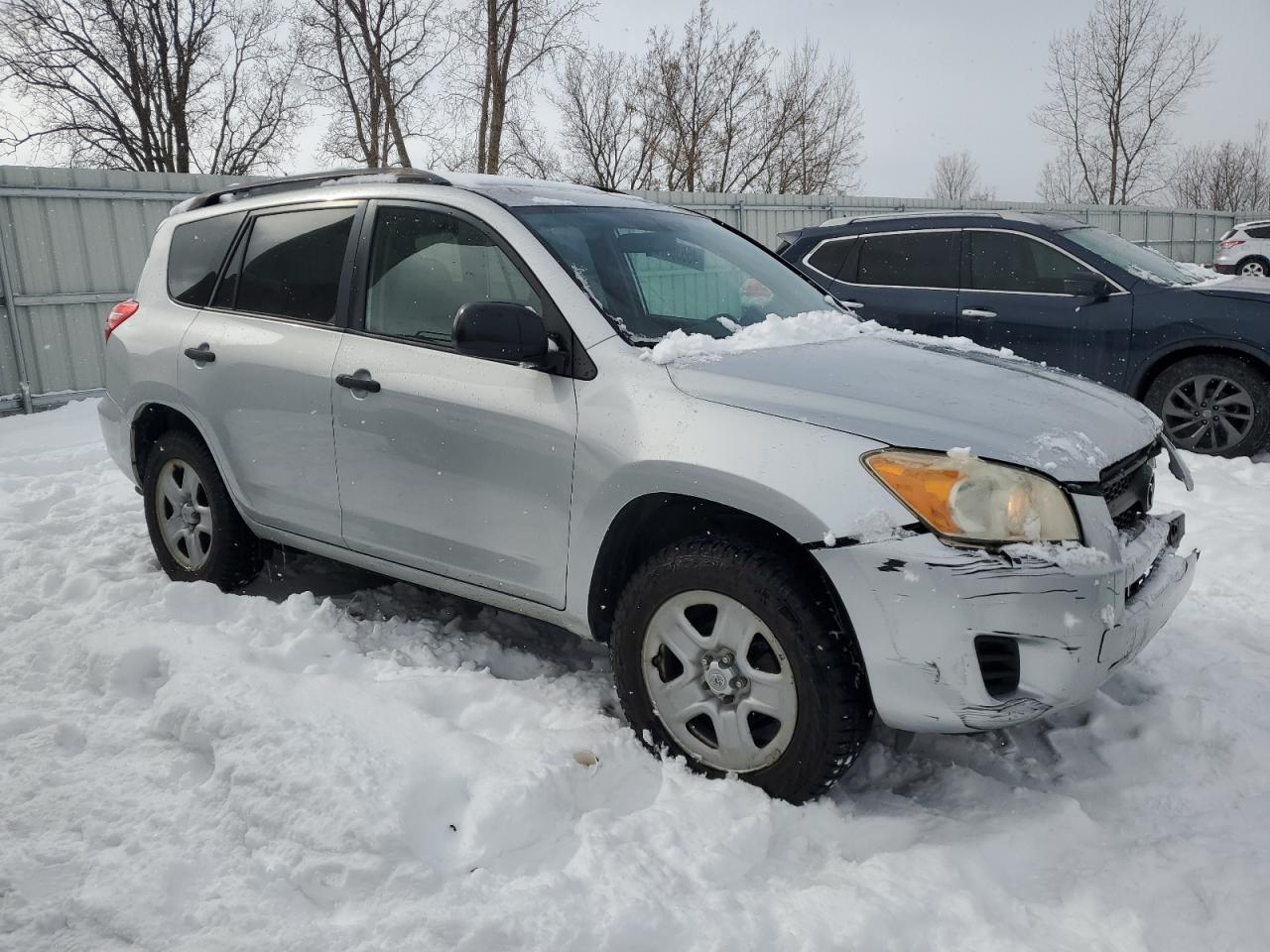 2010 Toyota RAV 4 - Image 4