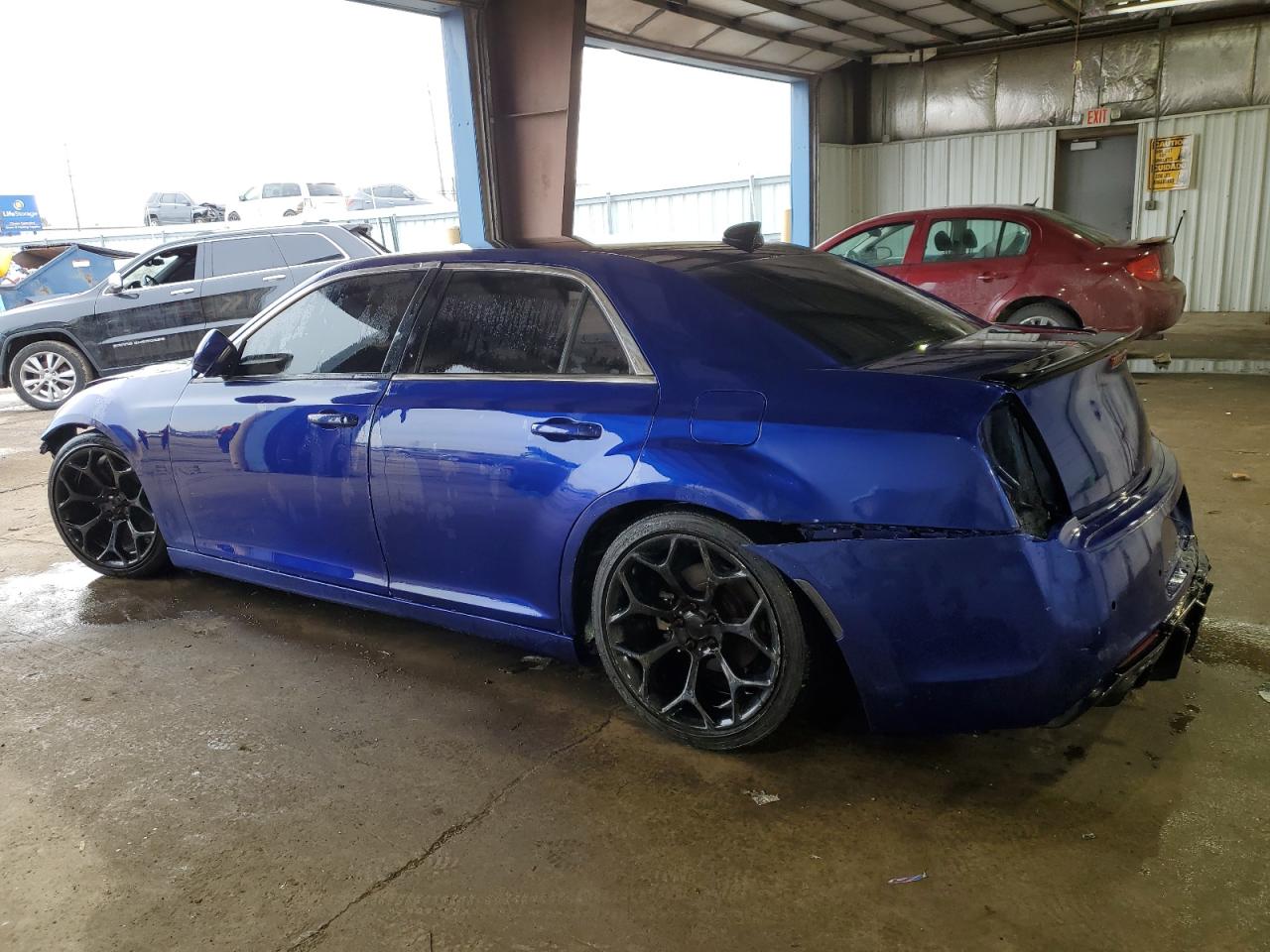 2017 Chrysler 300 - Image 2