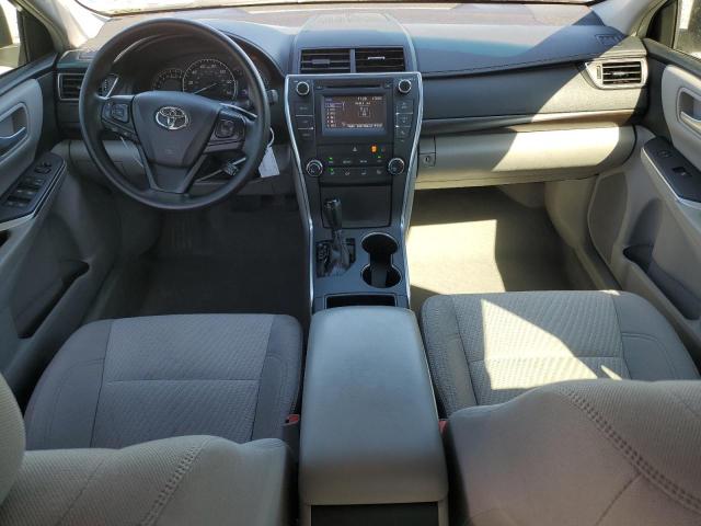  TOYOTA CAMRY 2015 Серебристый