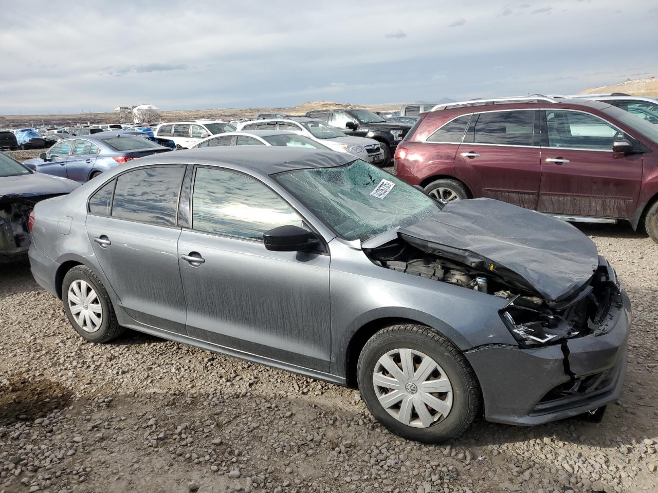 2016 Volkswagen Jetta - Image 4