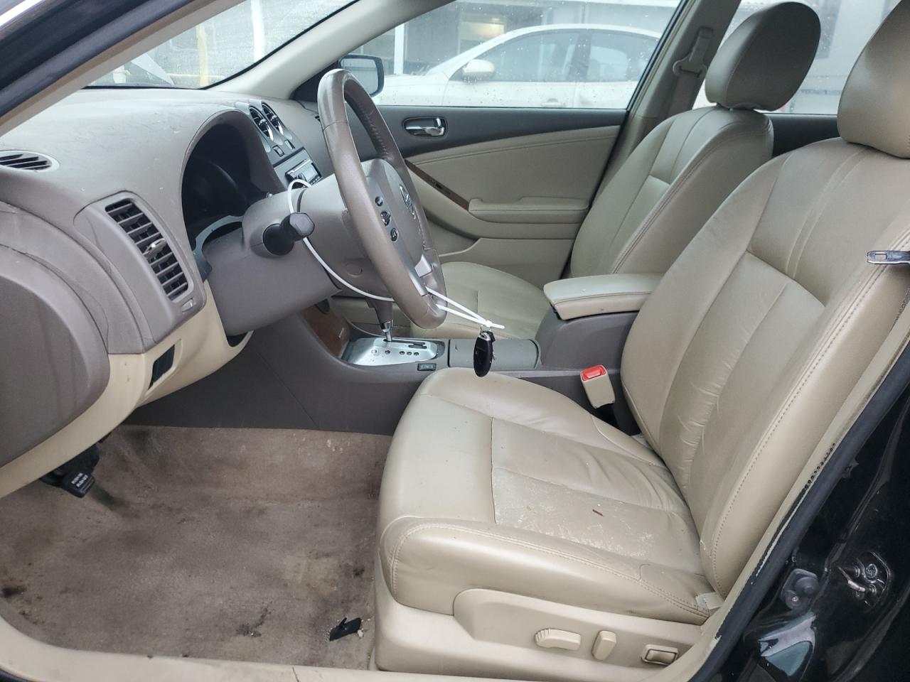 2009 Nissan Altima - Image 7