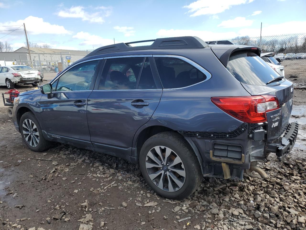 2015 Subaru Outback - Image 2