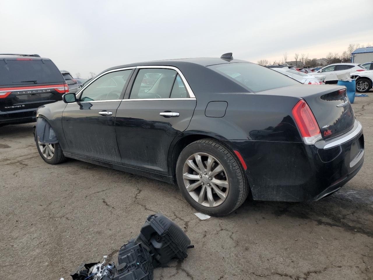 2017 Chrysler 300 - Image 2