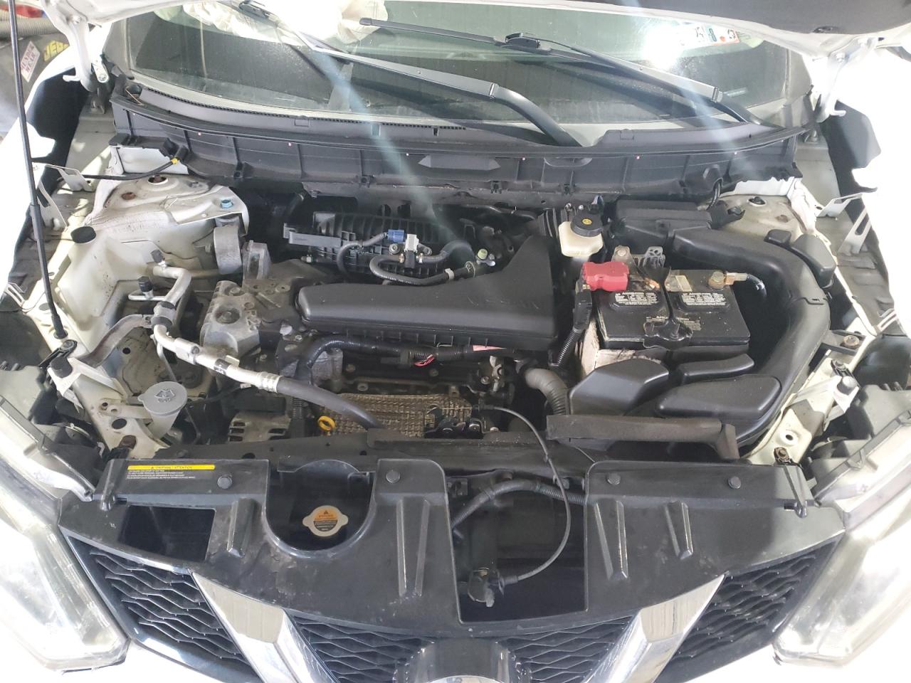 2016 Nissan Rogue - Image 12