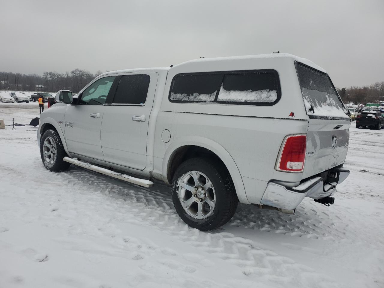 2016 RAM 1500 - Image 2