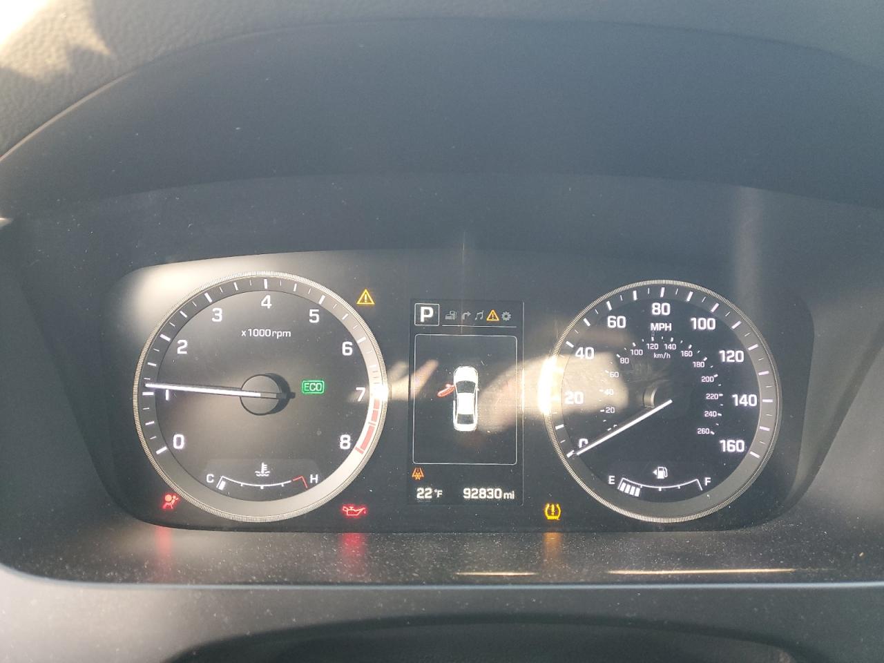 2015 Hyundai Sonata - Image 9