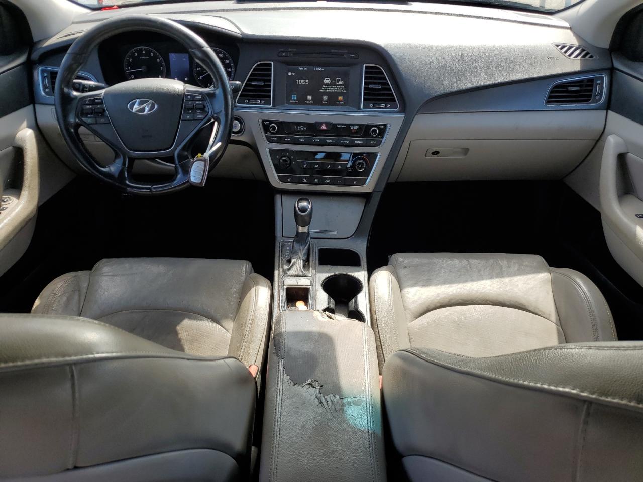 2017 Hyundai Sonata - Image 8