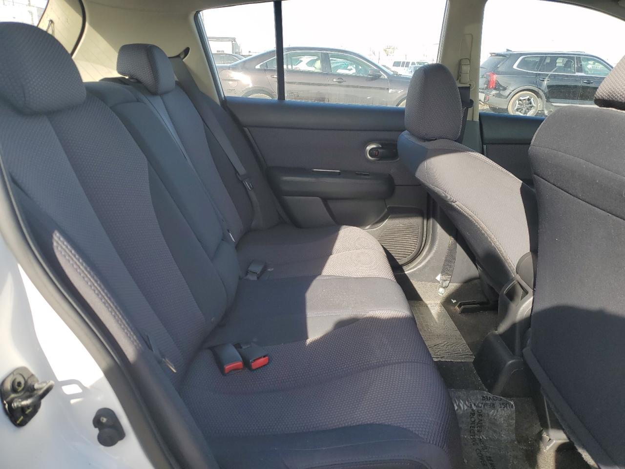 2008 Nissan Versa - Image 11