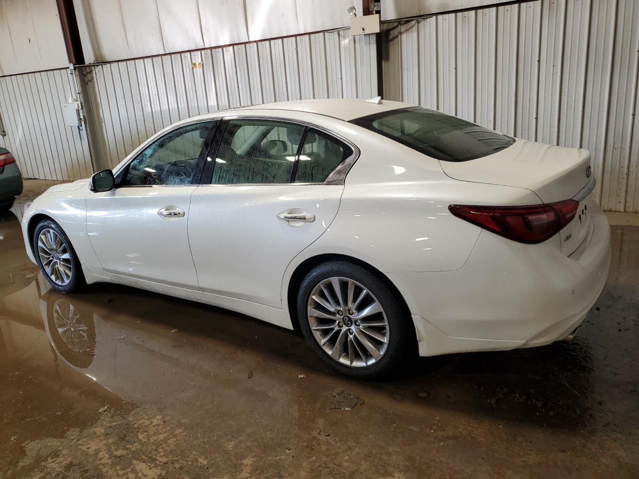 2021 Infiniti Q50 - Image 2