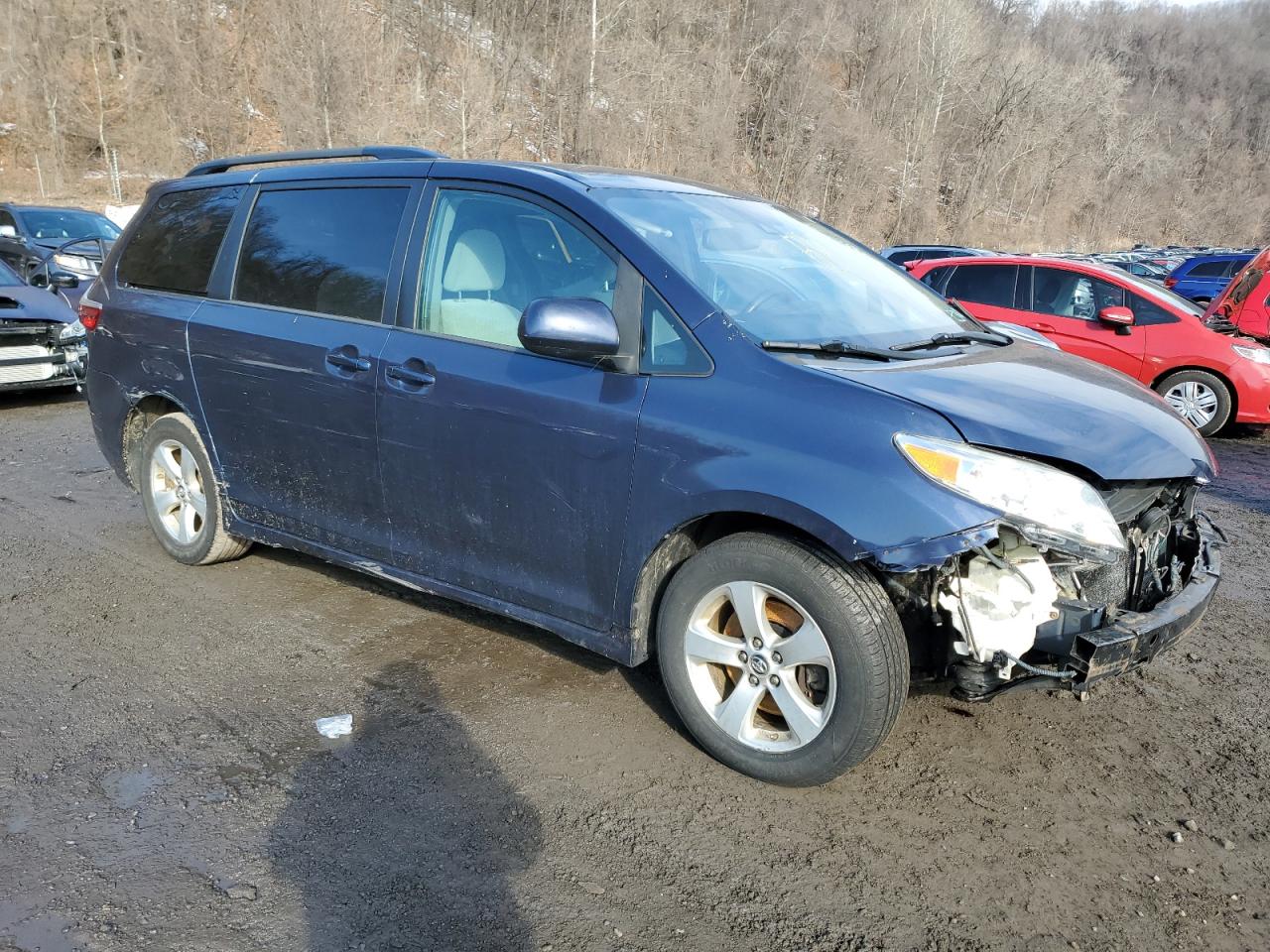 2018 Toyota Sienna - Image 4