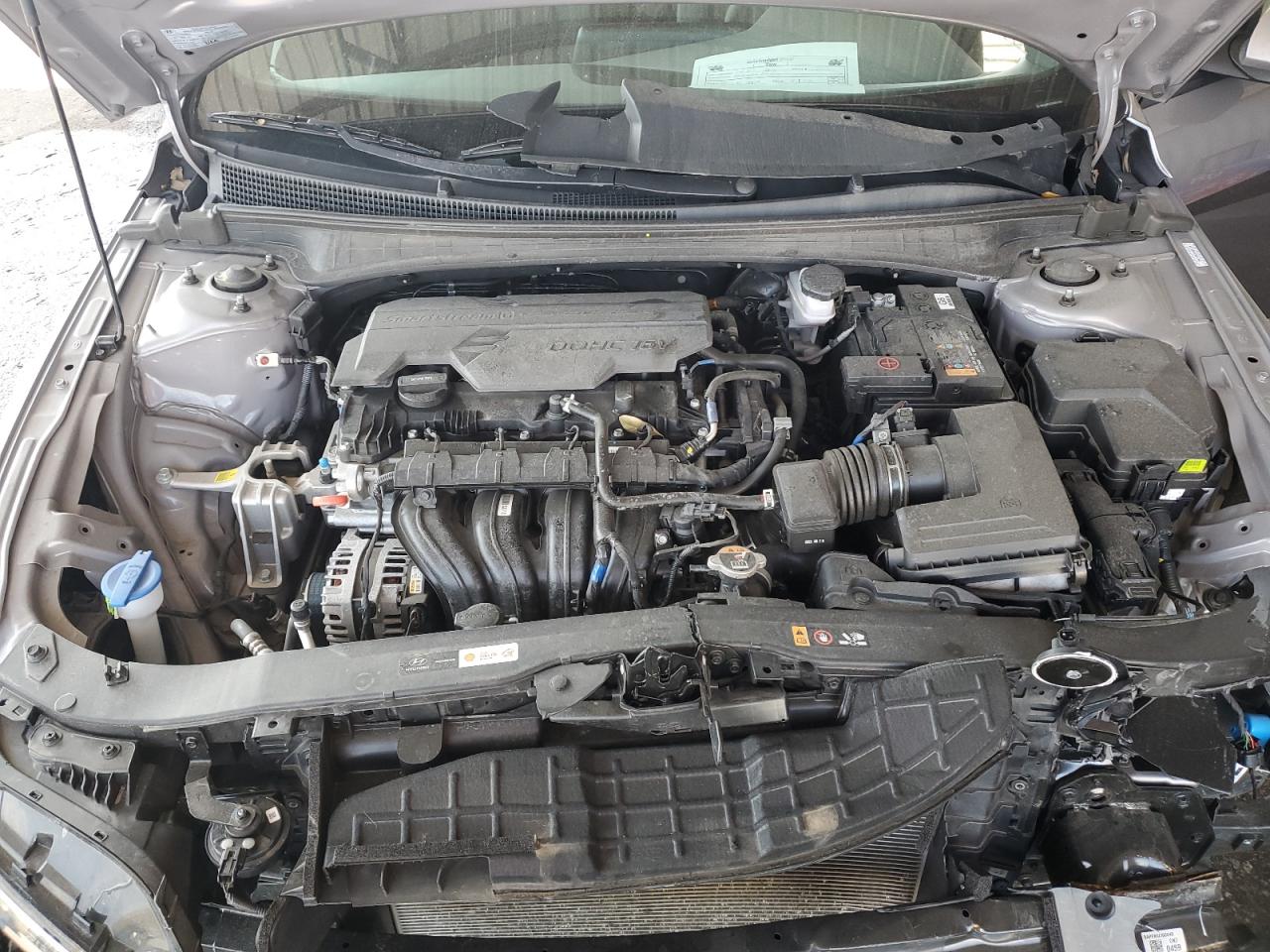 2024 Hyundai Elantra - Image 11