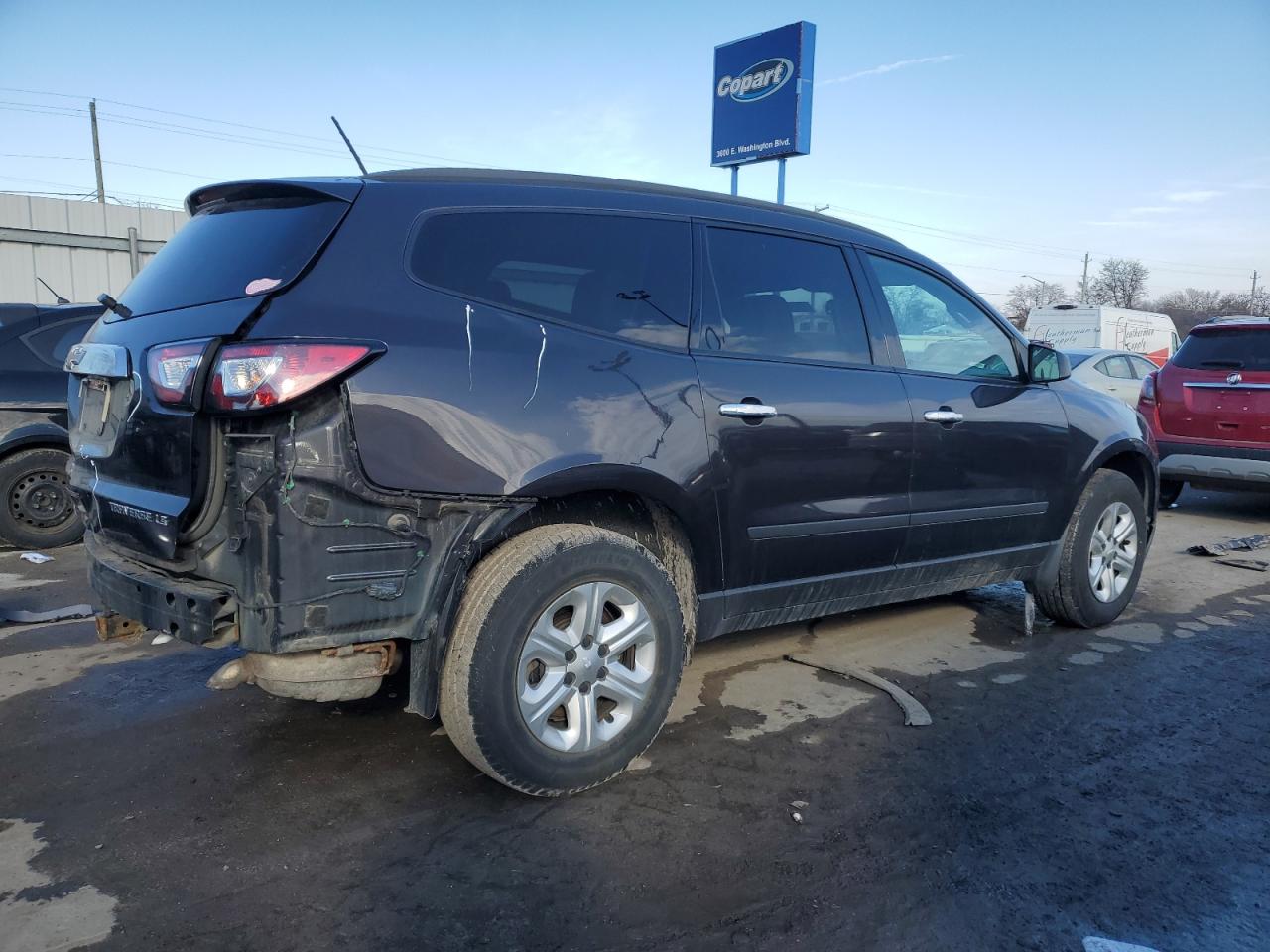 2013 Chevrolet Traverse - Image 3