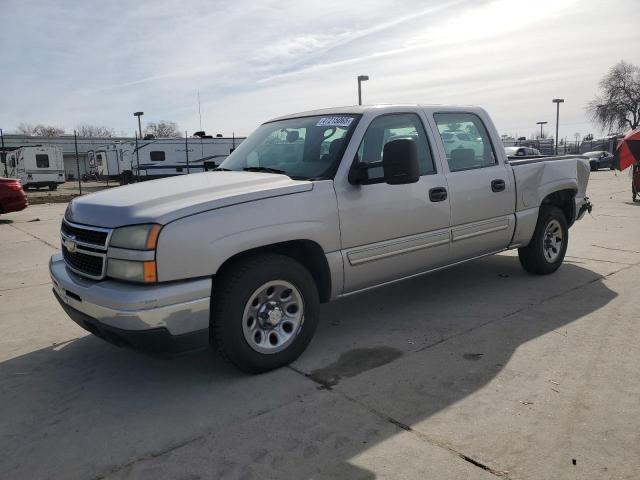 Sacramento, CA에서 판매 중인 2007 Chevrolet Silverado C1500 Classic Crew Cab - Rear End