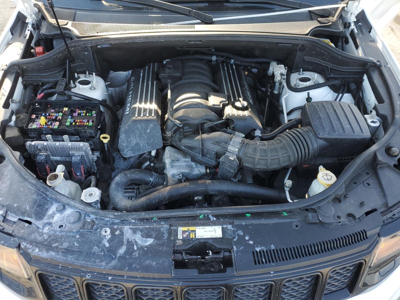 2018 Jeep Grand Cherokee - Image 12