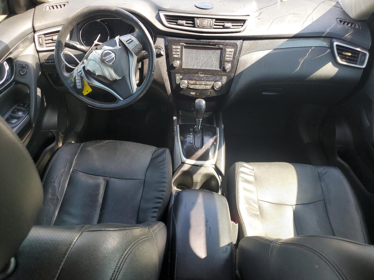 2015 Nissan Rogue - Image 8