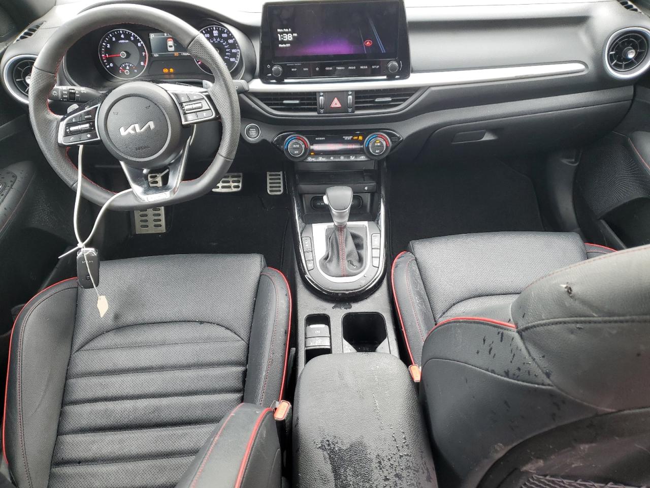 2024 Kia Forte - Image 8