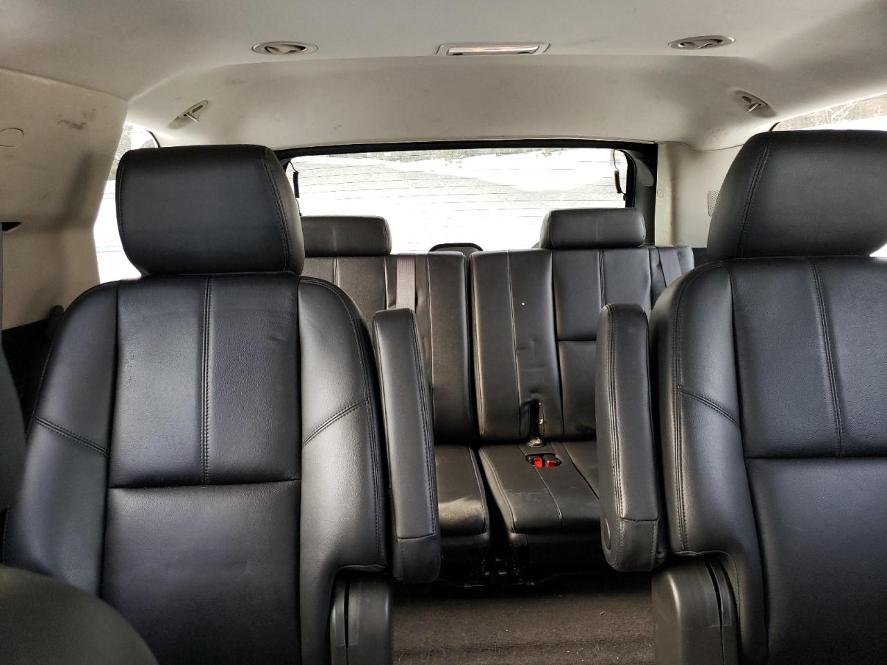 2013 Chevrolet Tahoe - Image 10