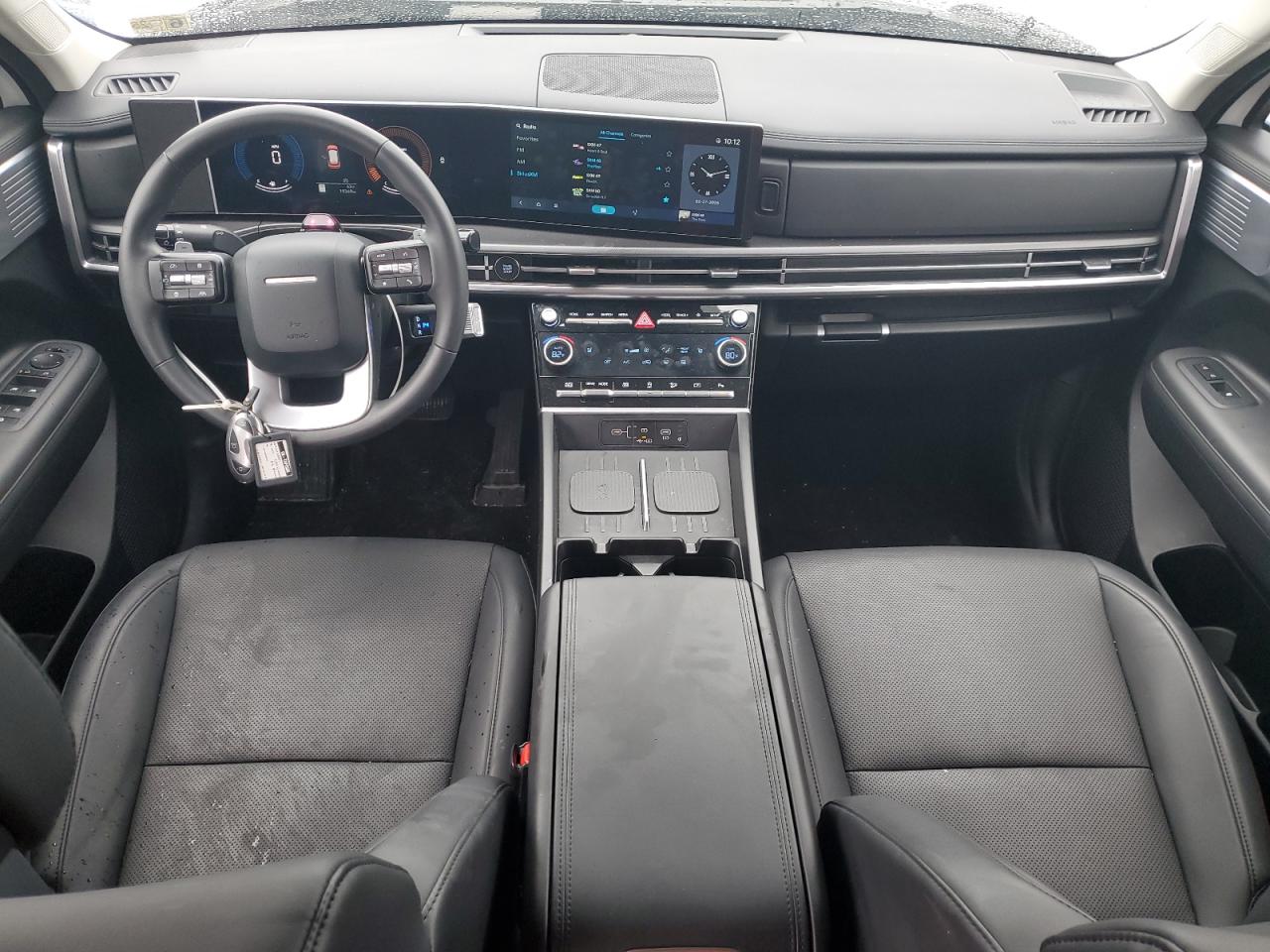 2024 Hyundai Santa Fe - Image 8