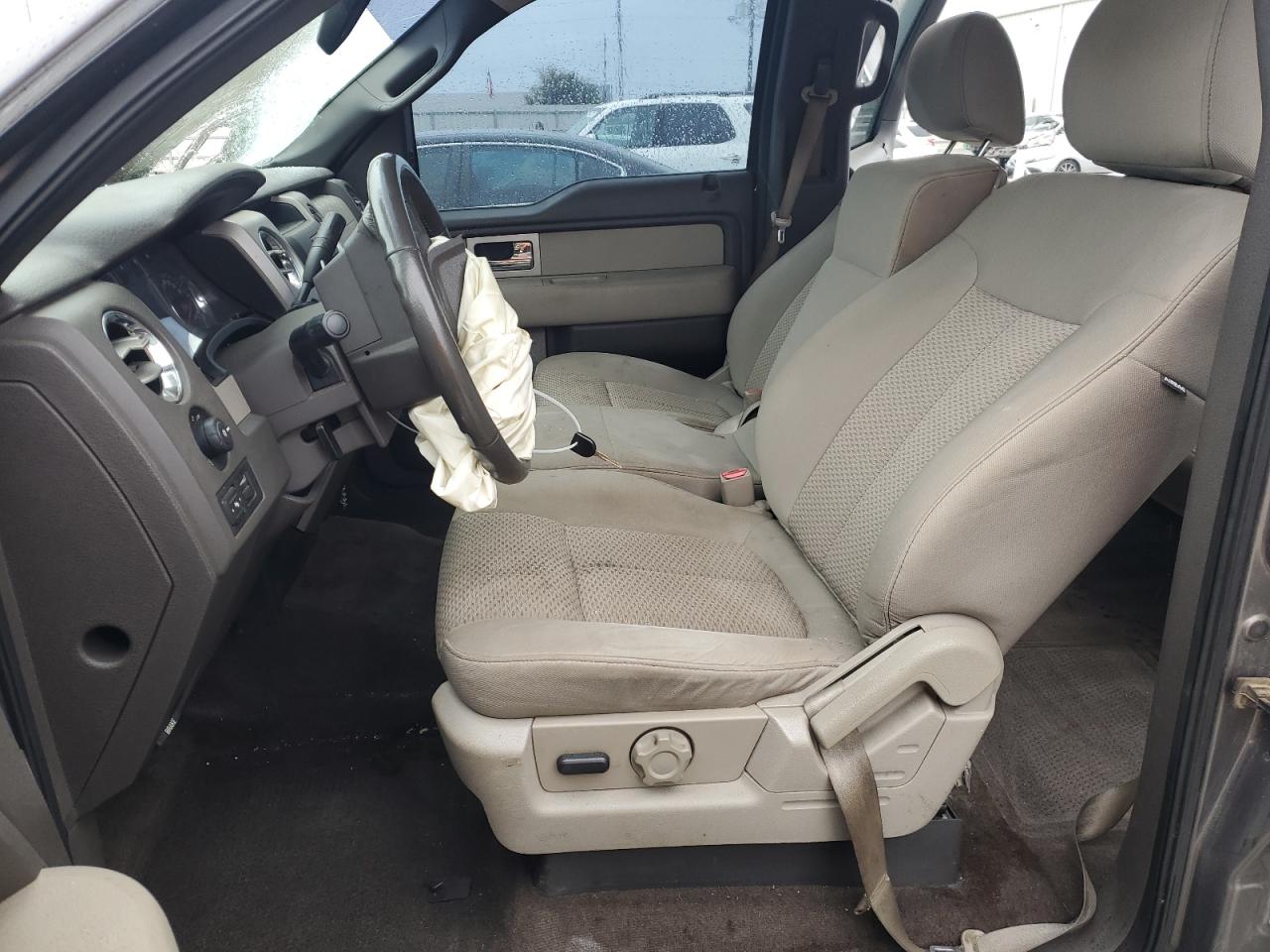 2010 Ford F-150 - Image 7
