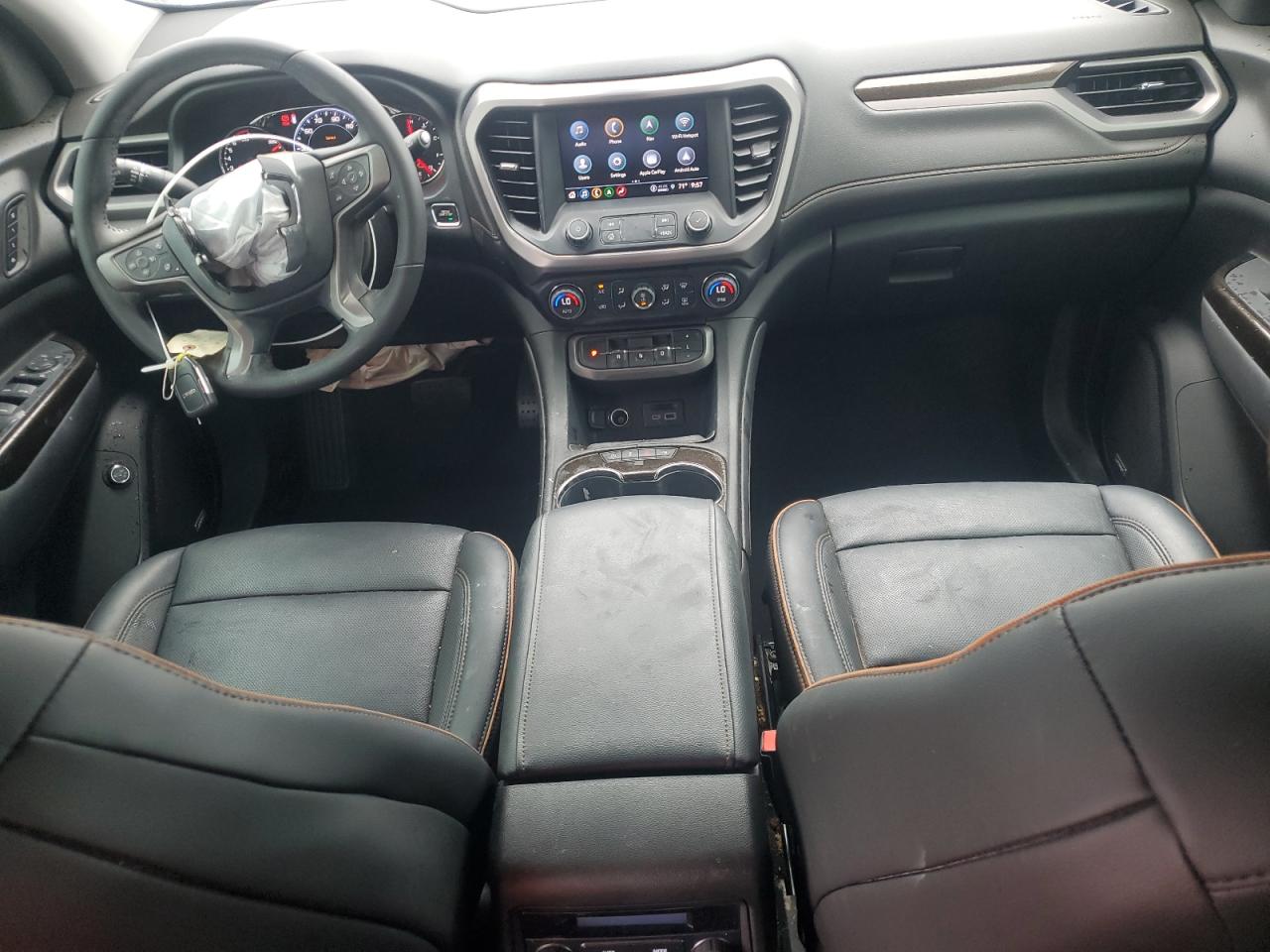 2022 GMC Acadia - Image 8