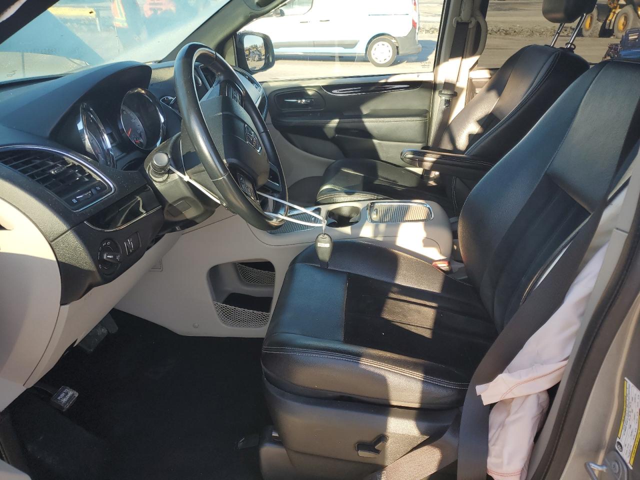 2017 Dodge Caravan - Image 7